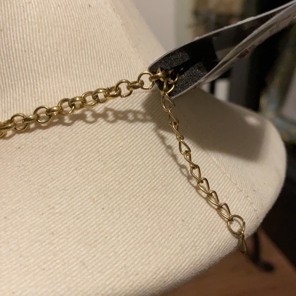 Stunning statement necklace - Picture 3 of 5